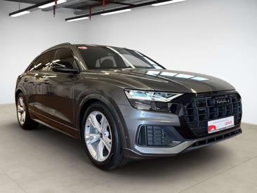 Audi Q8 50 TDI Quattro — photo 3