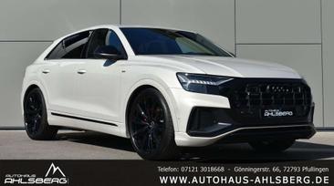 Audi Q8 S Line — photo 8