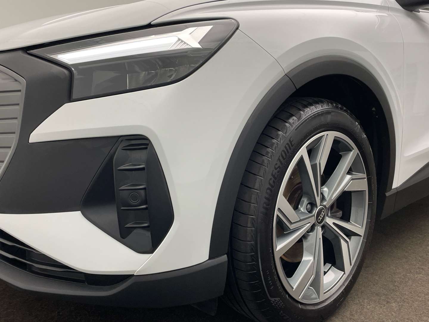 Audi Q4 E-tron Sportback 35 MMI - 2022 - Joinsteer - #5