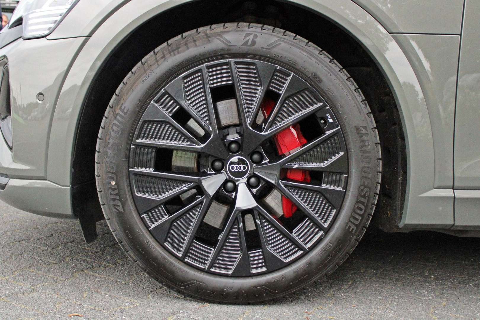 Audi Q8 Sportback E-tron 50 BLACK - 2023 - Joinsteer - #5