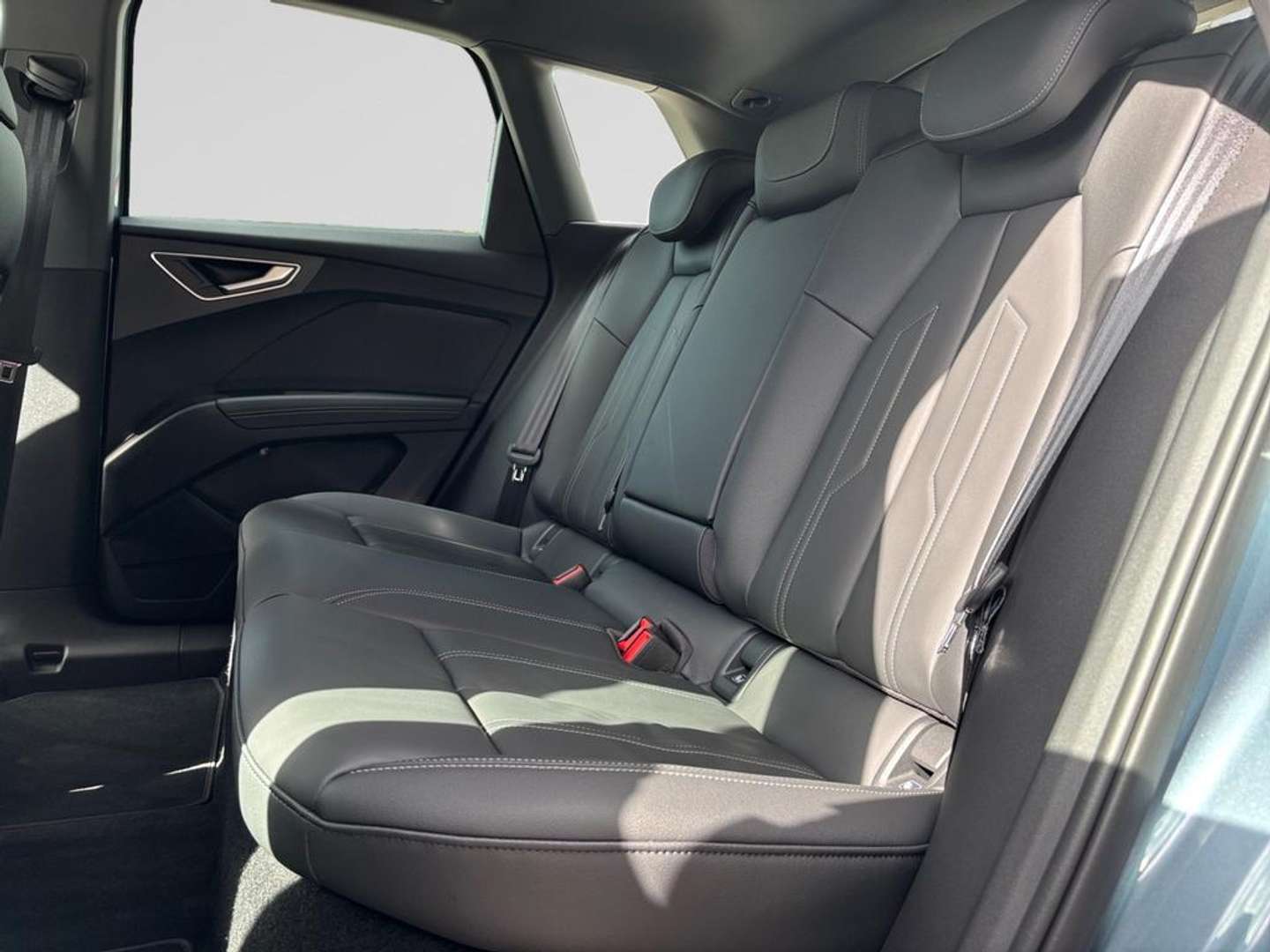 Audi Q4 E-tron 45 E-tron Corporate - 2025 - Joinsteer - #12