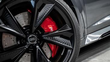 Audi RS6 4.0 MHEV QUATTRO — photo 25