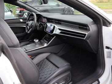 Audi A7 Sportback 45 TDI S Line — photo 26
