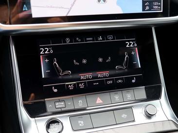 Audi A7 Sportback 45 TDI S Line — photo 37