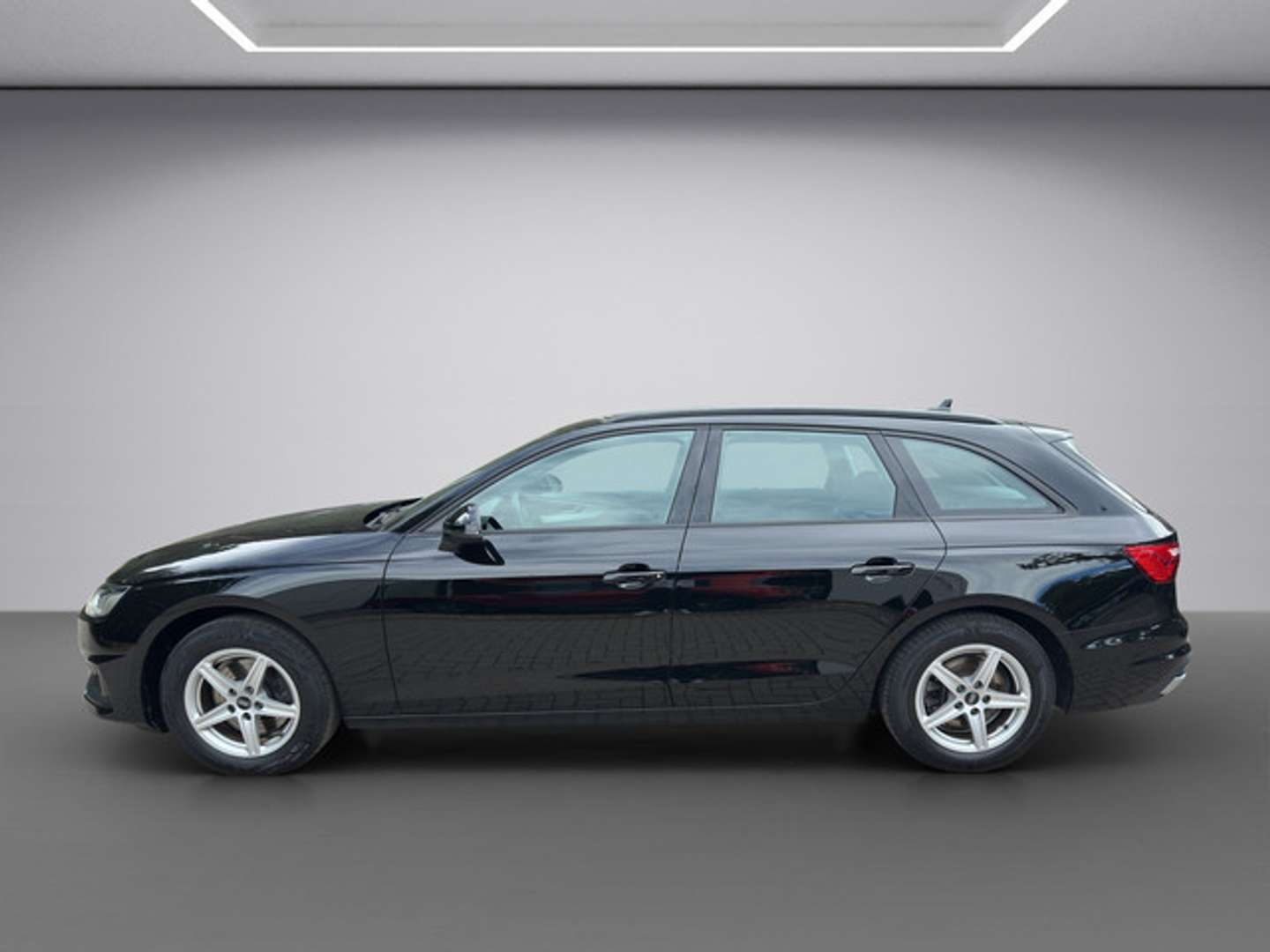 Audi A4 35 2.0 TDI Avant - 2023 - Joinsteer - #2
