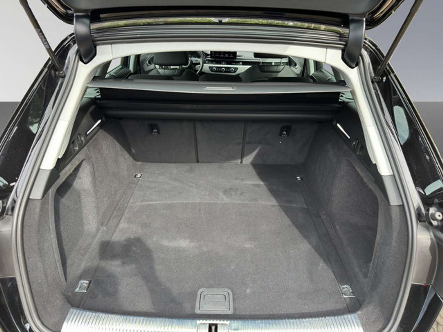 Audi A4 35 2.0 TDI Avant - 2023 - Joinsteer - #19