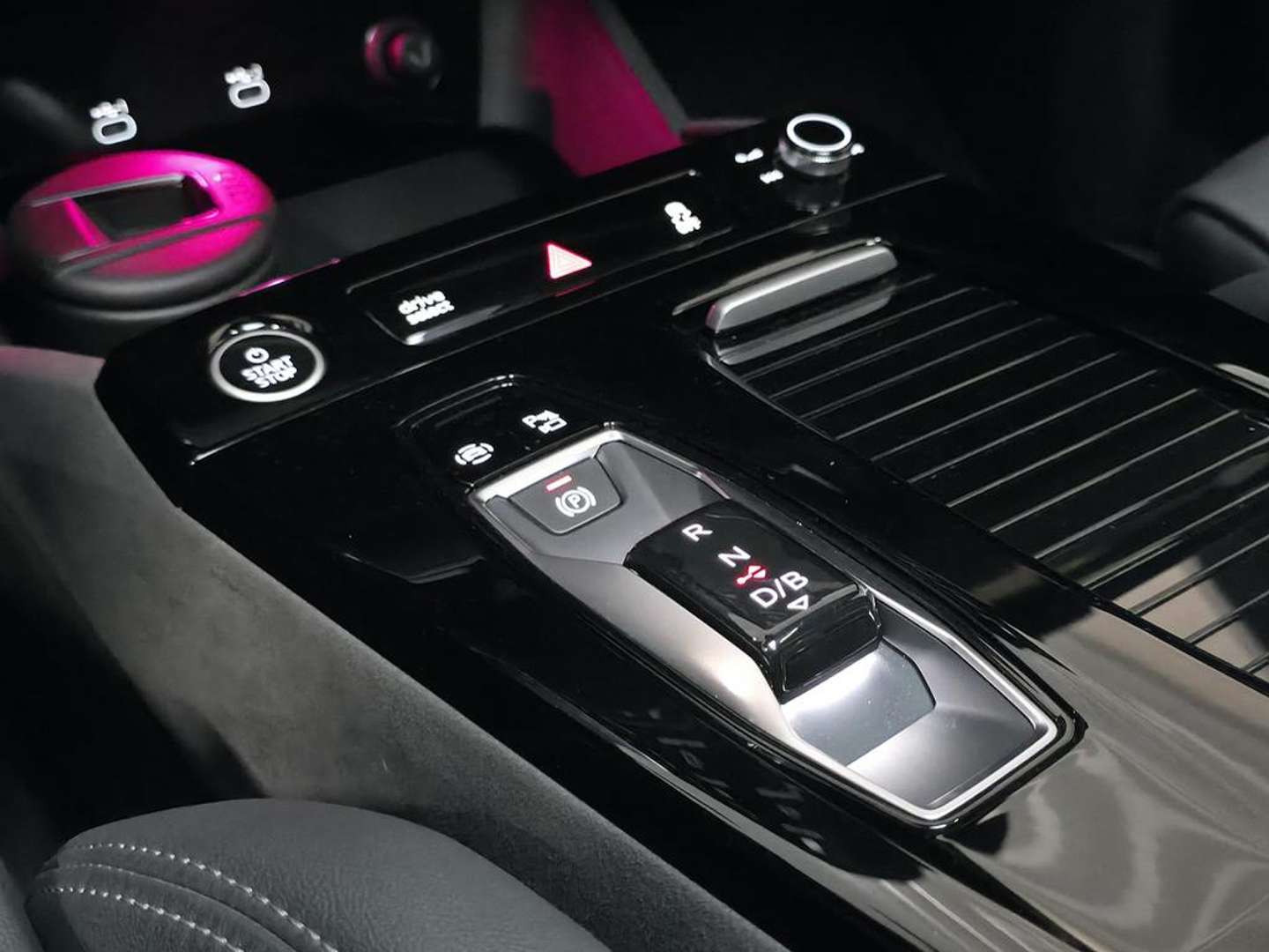 Audi Q6 E-tron S Line - 2025 - Joinsteer - #4