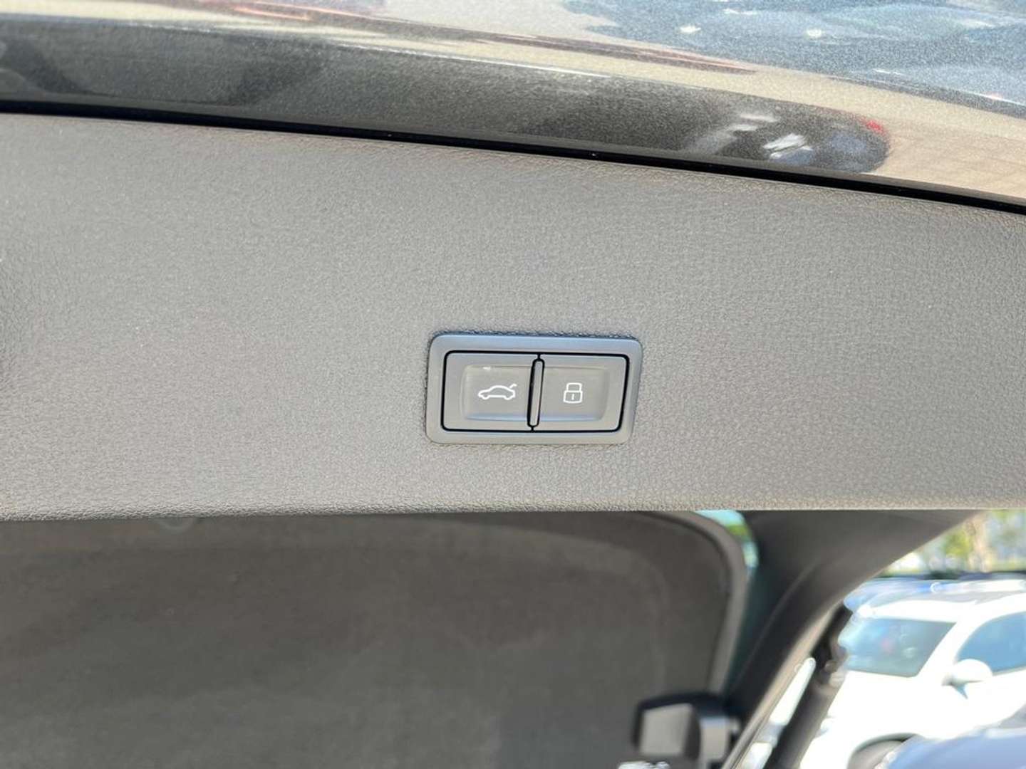 Audi Q8 Sportback 55 E-tron Quattro S Line - 2023 - Joinsteer - #10