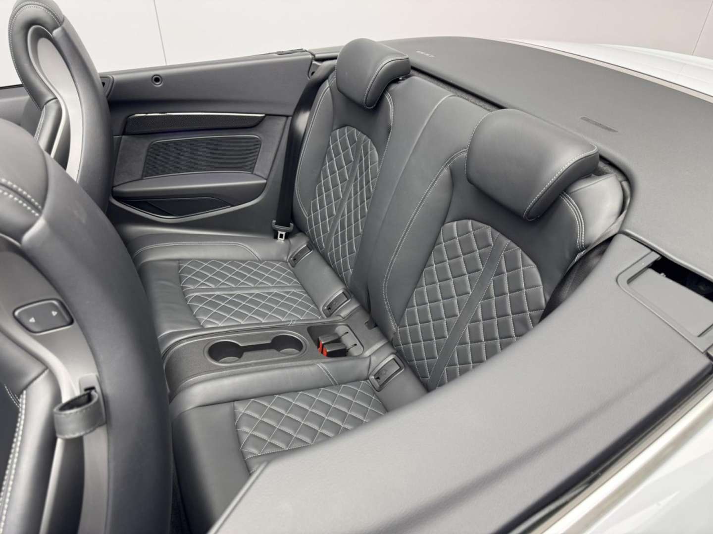 Audi S5 Cabriolet 3.0 TFSI Quattro Competition Edition - 2023 - Joinsteer - #6