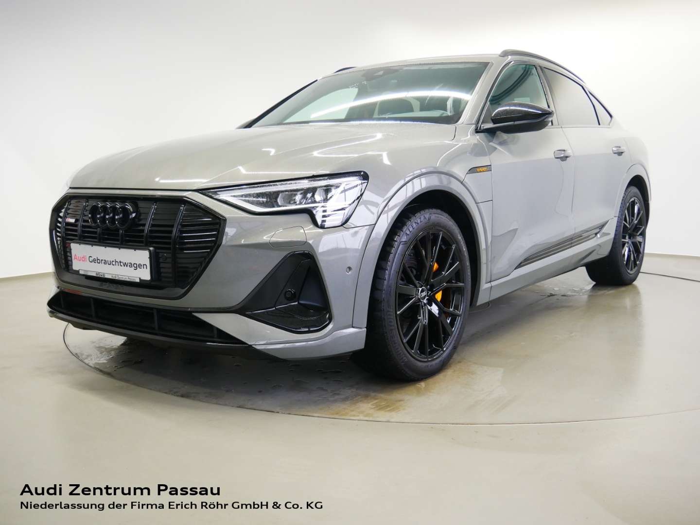 Audi E-tron Sportback 55 Quattro S Line Black - 2022 - Joinsteer - #1