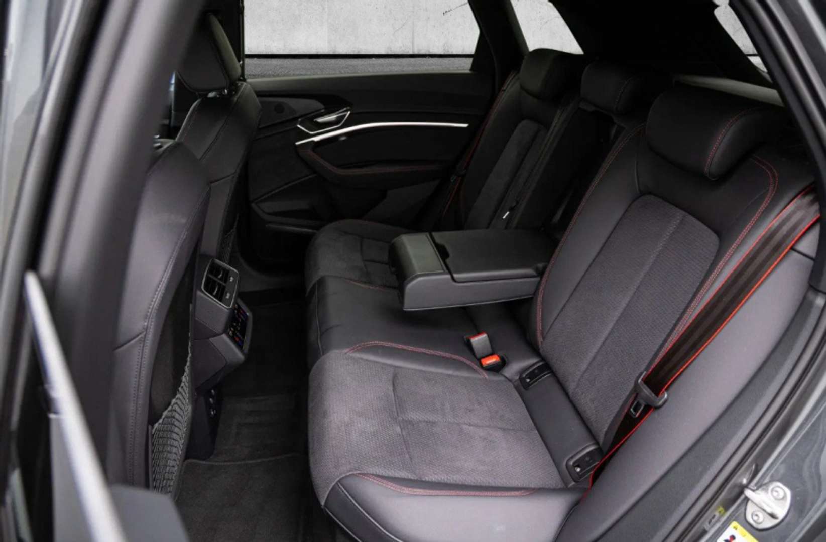 Audi Q8 55 Quattro S Line Edition - 2023 - Joinsteer - #11