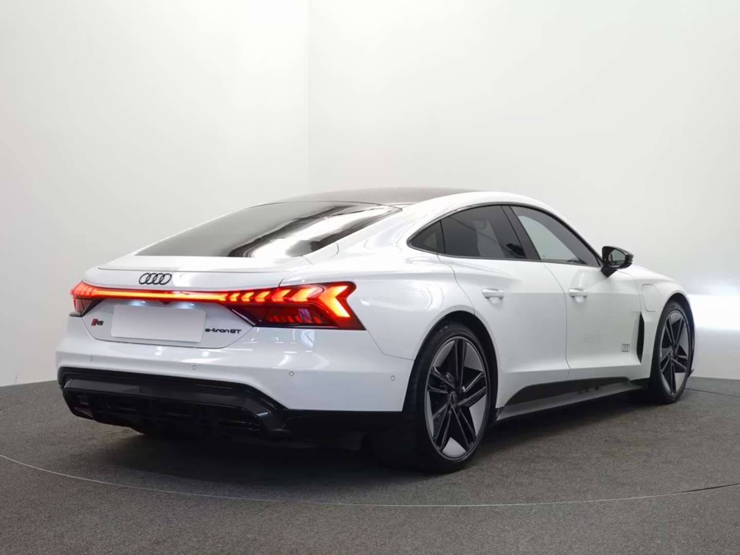 Audi E-tron GT RS 646CV Carboceramica - 2023 - Joinsteer - #2