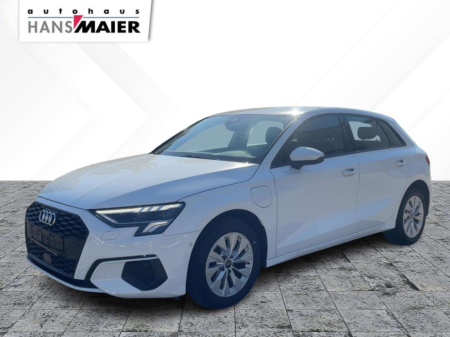 Audi A3 Sportback TFSI E Basis - 2022 - Joinsteer - #1