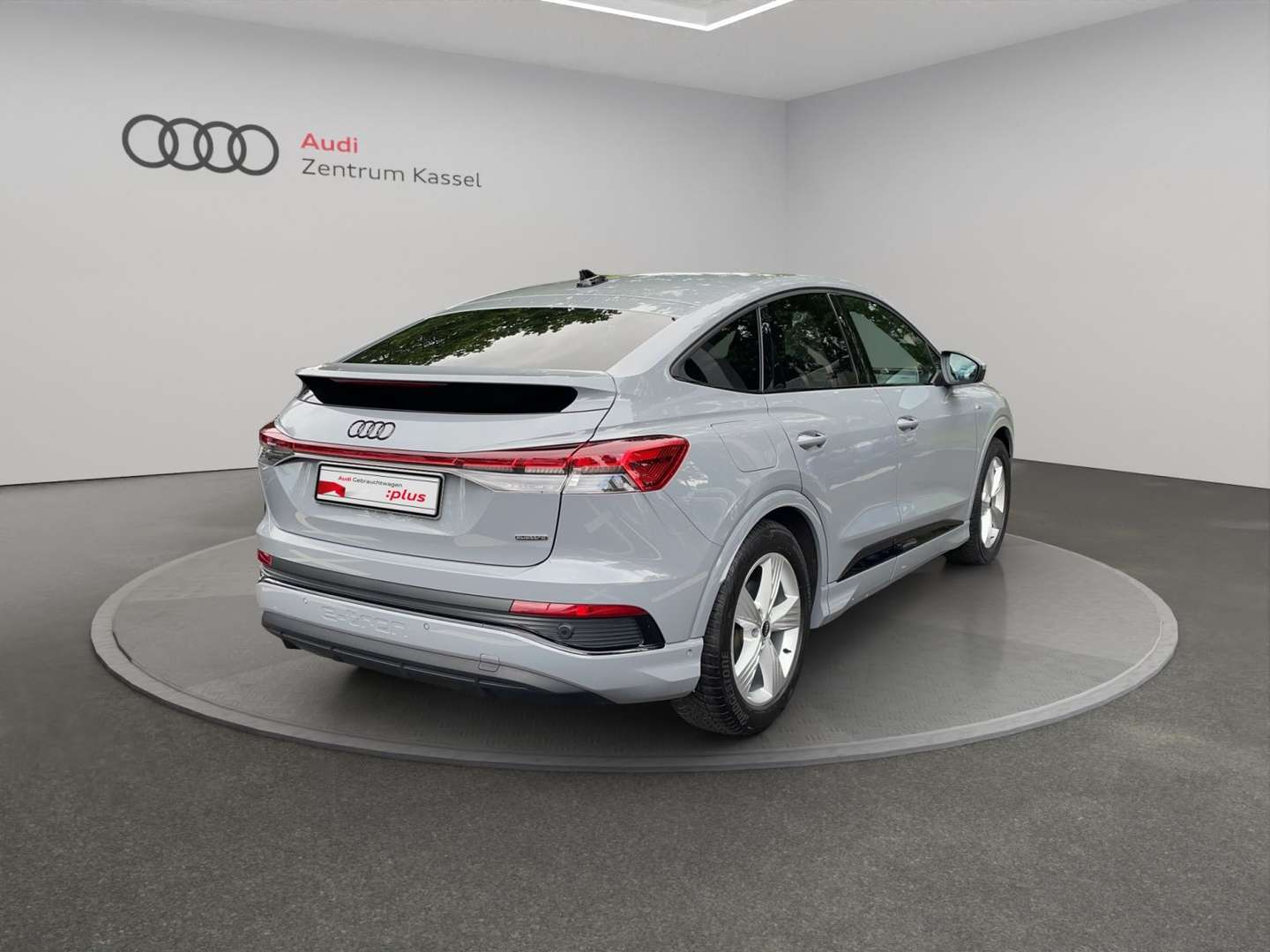 Audi Q4 Sportback 50 E-tron S Line - 2023 - Joinsteer - #4