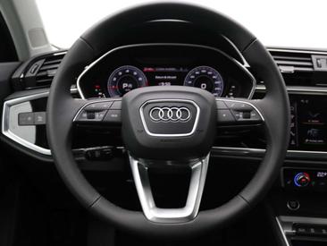 Audi Q3 35 TFSI Advanced — photo 11