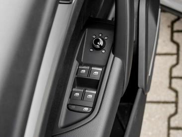 Audi Q5 50 TFSI E Quattro — photo 14