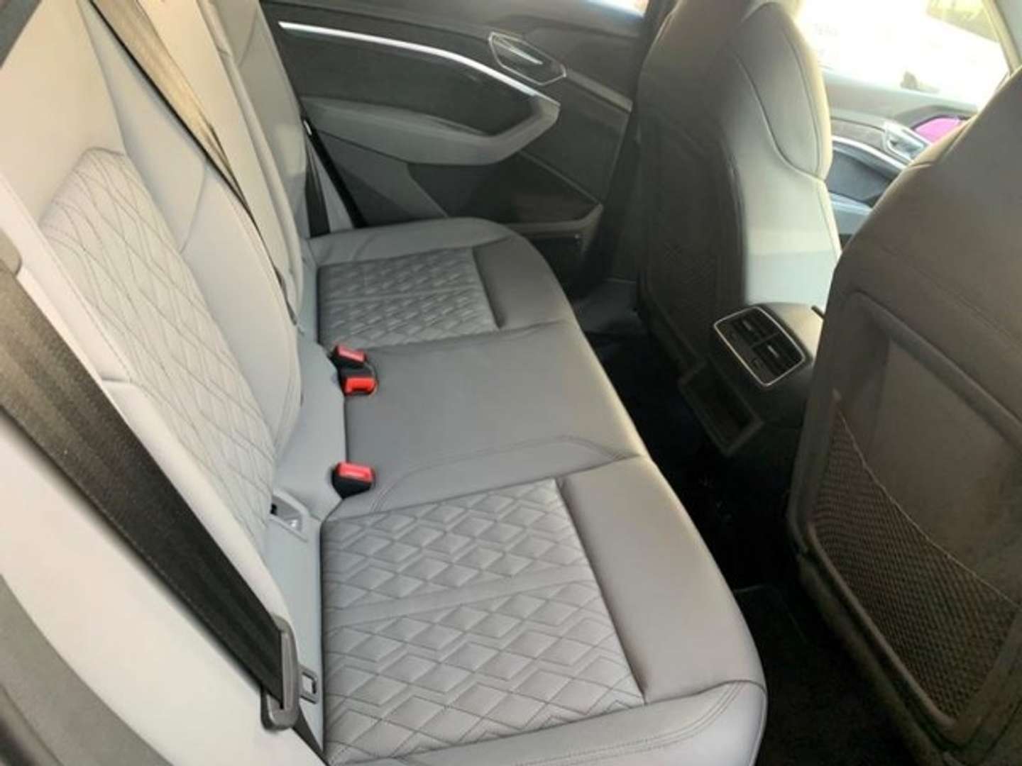 Audi Q8 Sportback 55 Quattro S Line - 2024 - Joinsteer - #5