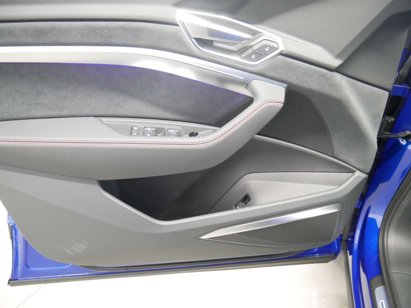 Audi Q8 E-tron 50 S-LINE - 2023 - Joinsteer - #14