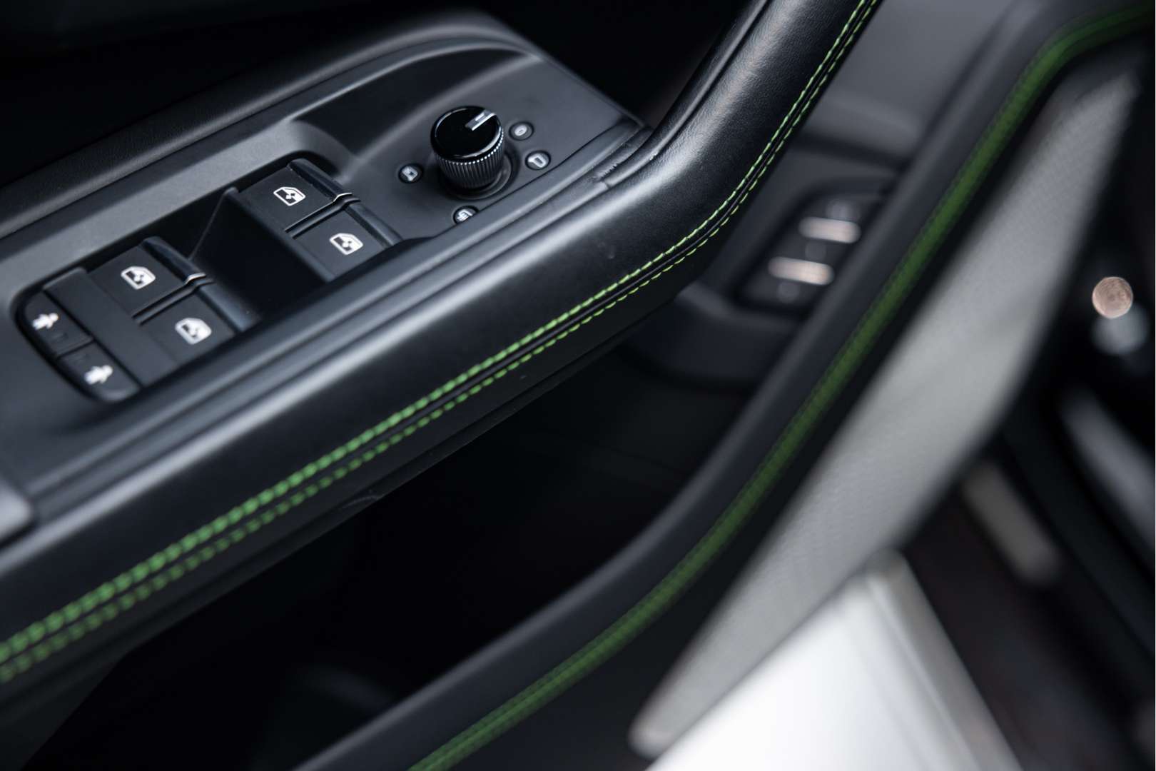 Lamborghini Urus V8 Pano - 2019 - Joinsteer - #10