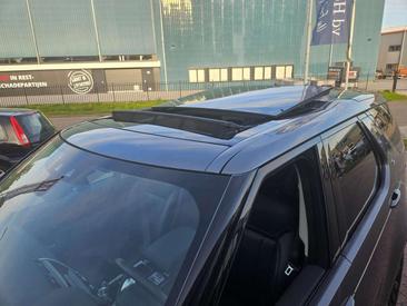 Land Rover Discovery HSE Luxury Si4 — photo 15