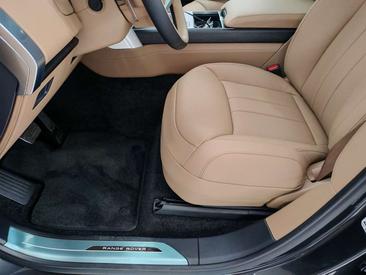 Land Rover Range Rover HSE D300 — photo 10