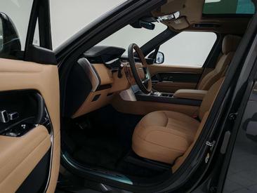 Land Rover Range Rover HSE D300 — photo 17