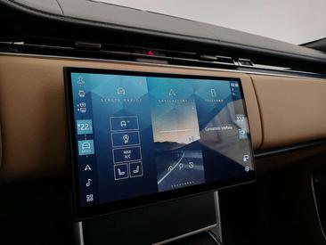 Land Rover Range Rover HSE D300 — photo 20