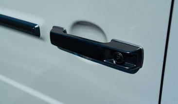 Mercedes G63 63 AMG Line — photo 8