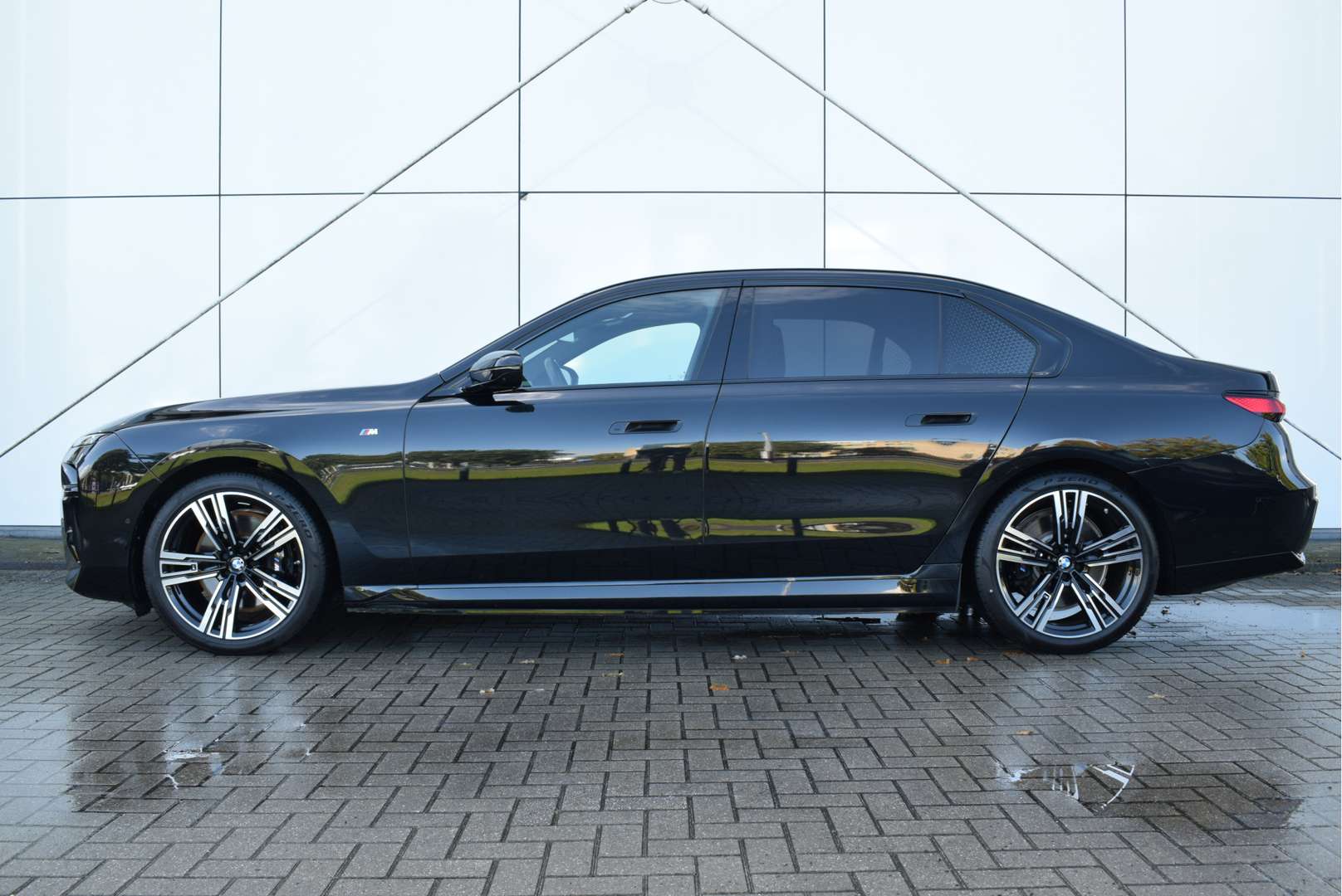 BMW I7 M Sport XDrive60 - 2024 - Joinsteer - #1