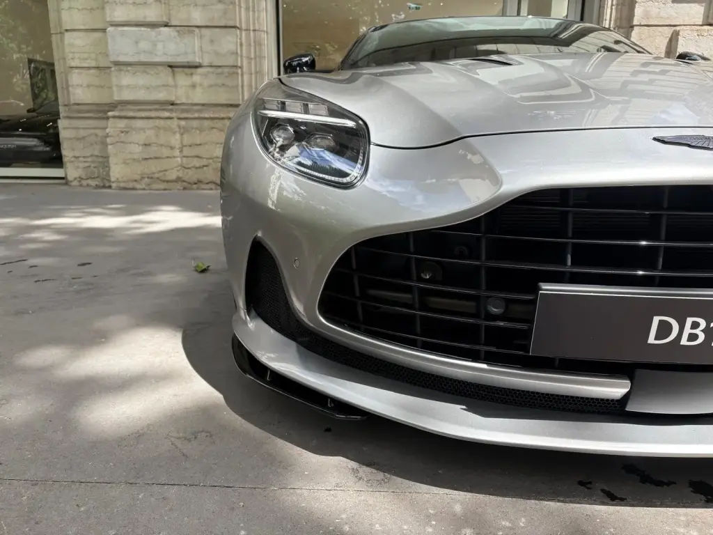 Aston Martin DB12 V8 Coupe 4.0 - 2025 - Joinsteer - #7