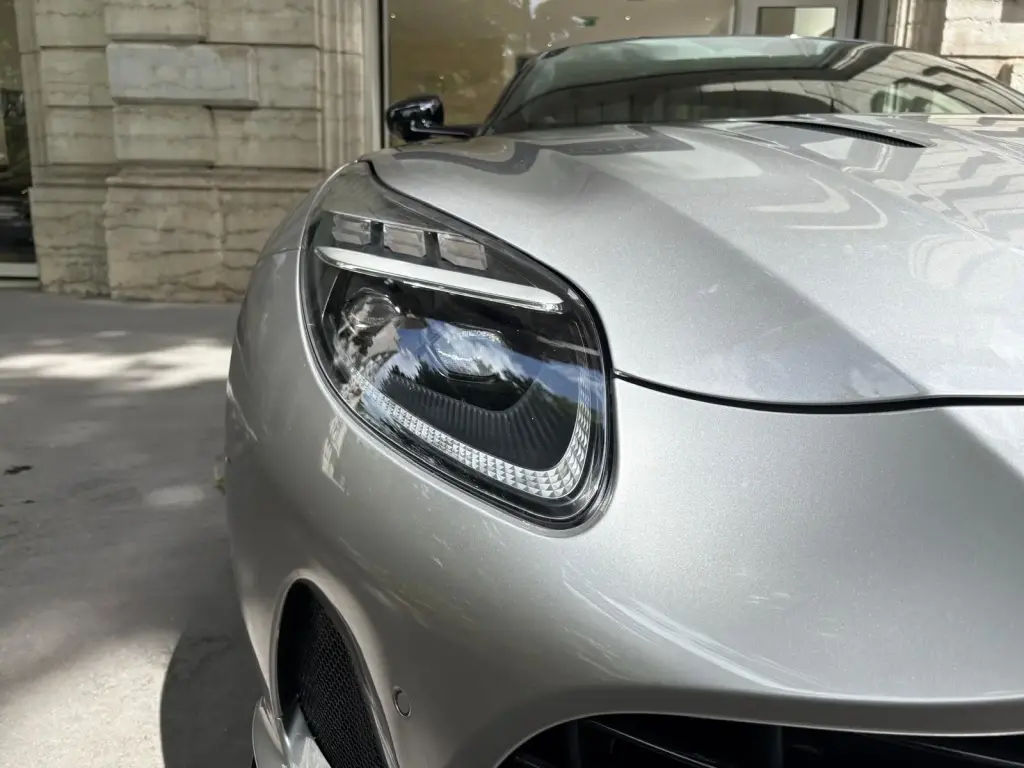 Aston Martin DB12 V8 Coupe 4.0 - 2025 - Joinsteer - #8