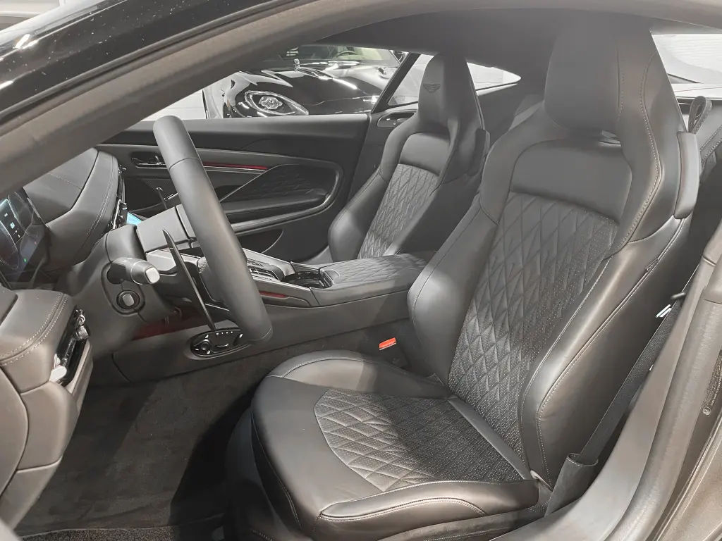 Aston Martin DB12 V8 Coupe 4.0 - 2024 - Joinsteer - #23