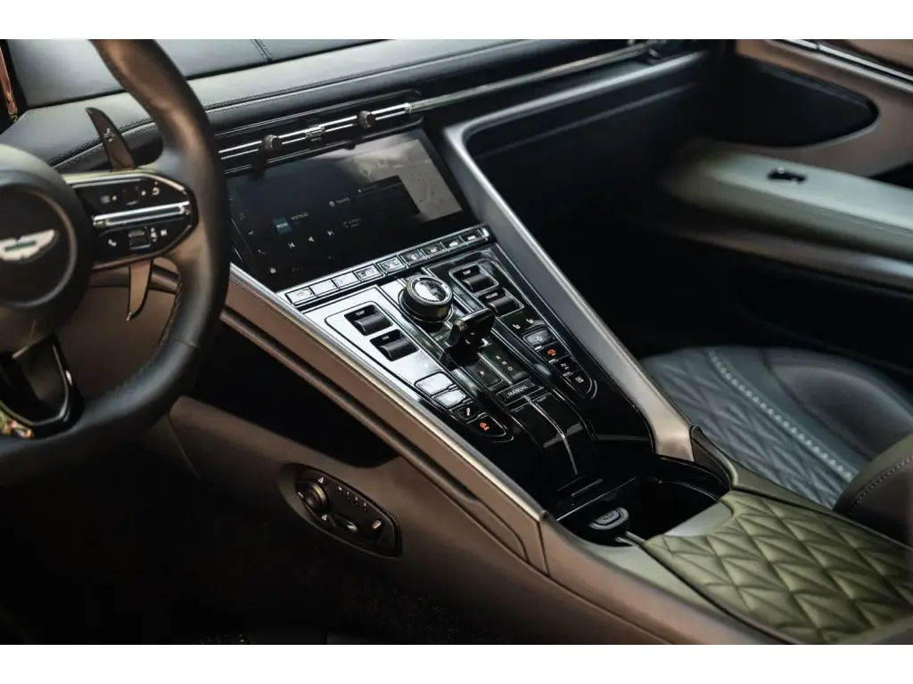 Aston Martin DB12 V8 Coupe 4.0 - 2024 - Joinsteer - #24