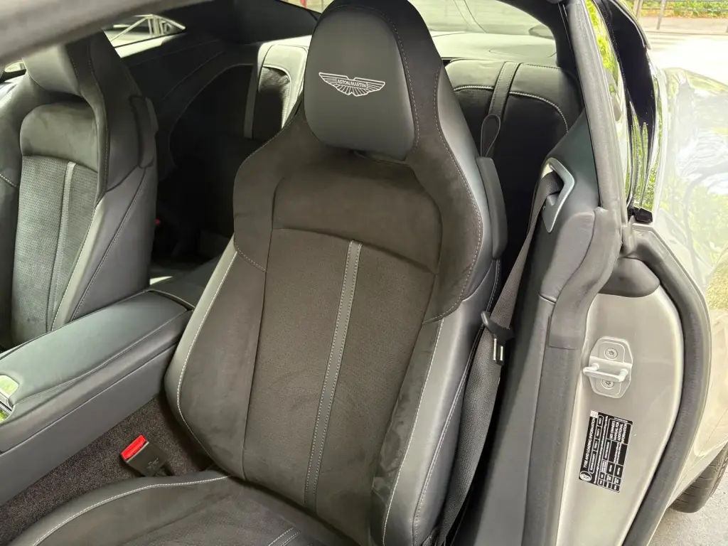 Aston Martin DB12 V8 Coupe 4.0 - 2025 - Joinsteer - #30