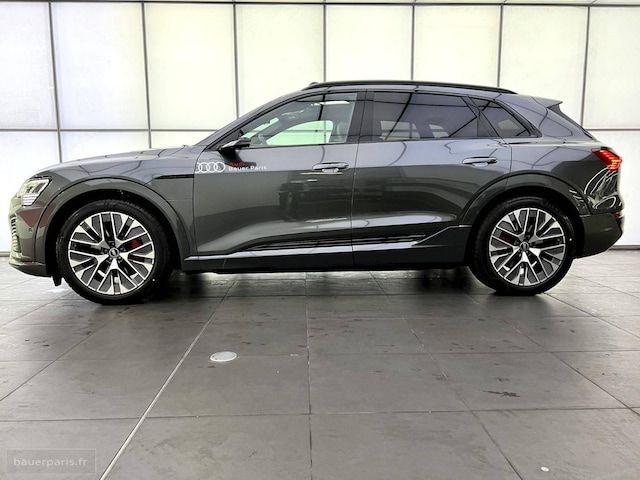 Audi Q8 E-tron S Line 55 E-tron Quattro 300,00 KW - 2023 - Joinsteer - #4