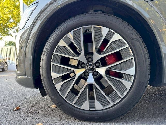 Audi Q8 E-tron S Line 55 E-tron Quattro 300,00 KW - 2023 - Joinsteer - #10