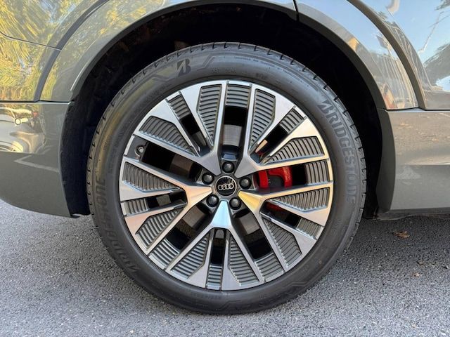 Audi Q8 E-tron S Line 55 E-tron Quattro 300,00 KW - 2023 - Joinsteer - #88
