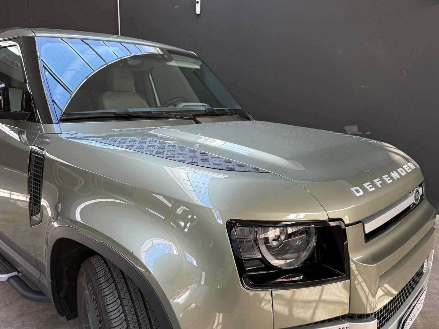 Land Rover Defender 90 D250 X-Dynamic HSE - 2023 - Joinsteer - #2