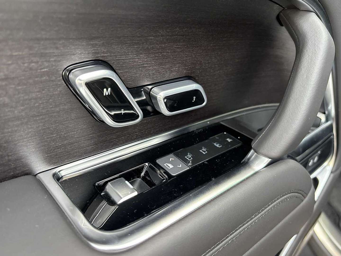 Land Rover Range Rover P550e Autobiography - 2025 - Joinsteer - #11