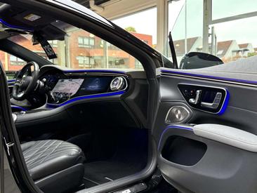Mercedes EQS 53 Premium — photo 14