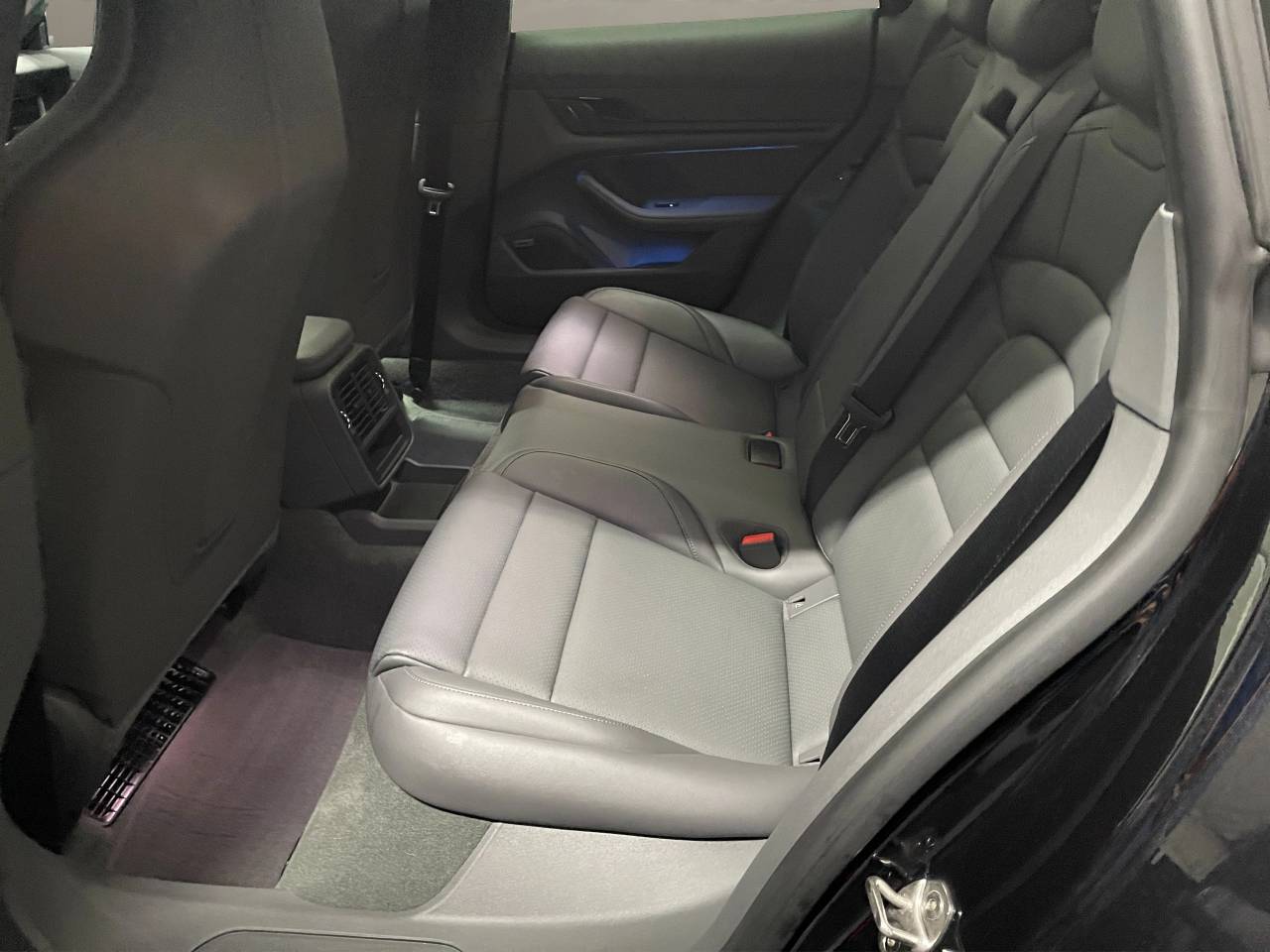 Porsche Taycan 4 Cross Turismo - 2024 - Joinsteer - #23