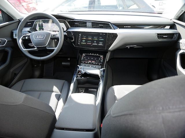Audi Q8 E-tron S Line 50 E-tron Quattro - 2024 - Joinsteer - #20