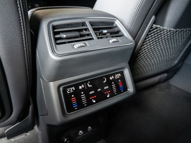 Audi Q8 E-tron S Line 50 E-tron Quattro - 2025 - Joinsteer - #9