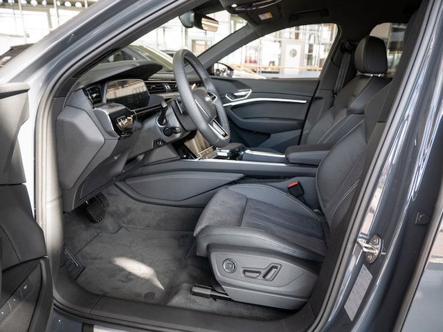 Audi Q8 E-tron S Line 50 E-tron Quattro - 2025 - Joinsteer - #10