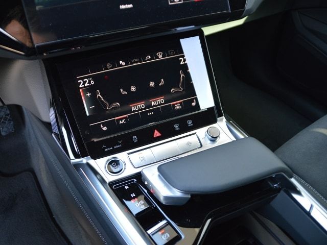 Audi Q8 Sportback E-tron S Line 50 E-tron Quattro - 2023 - Joinsteer - #11