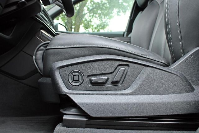 Audi SQ8 SUV Competition Plus TFSI Quattro Tiptronic - 2023 - Joinsteer - #14