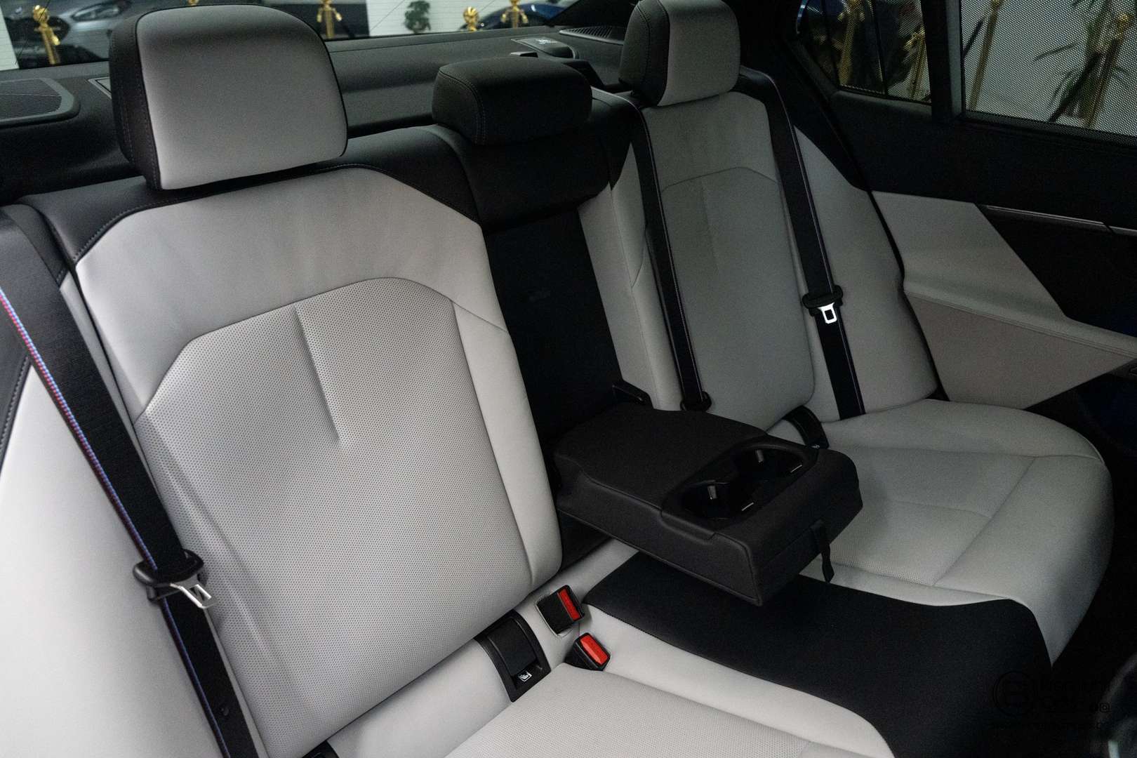 BMW M5 B&W XDrive - 2025 - Joinsteer - #30