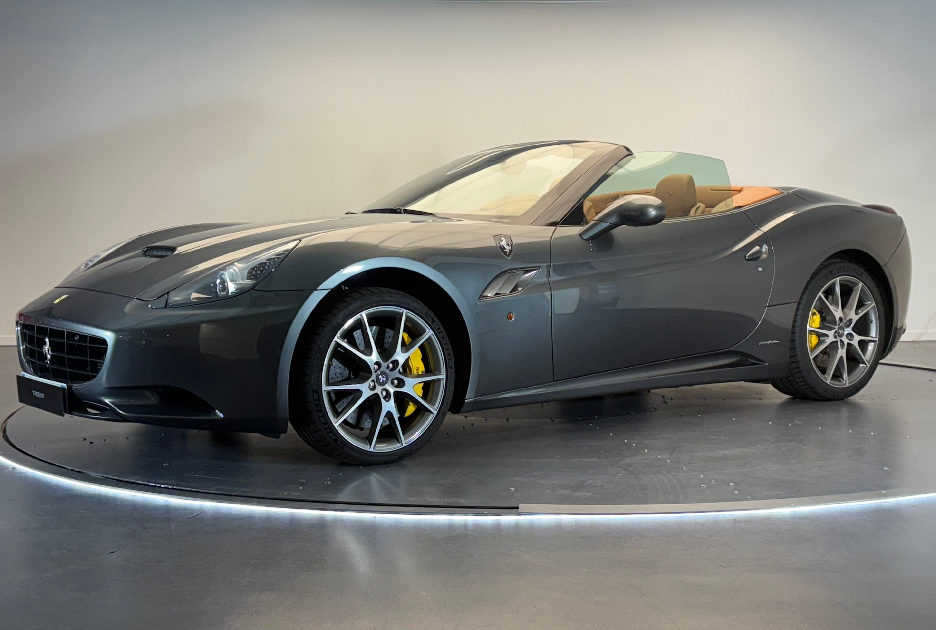 Ferrari California - 2011 - Joinsteer - #1