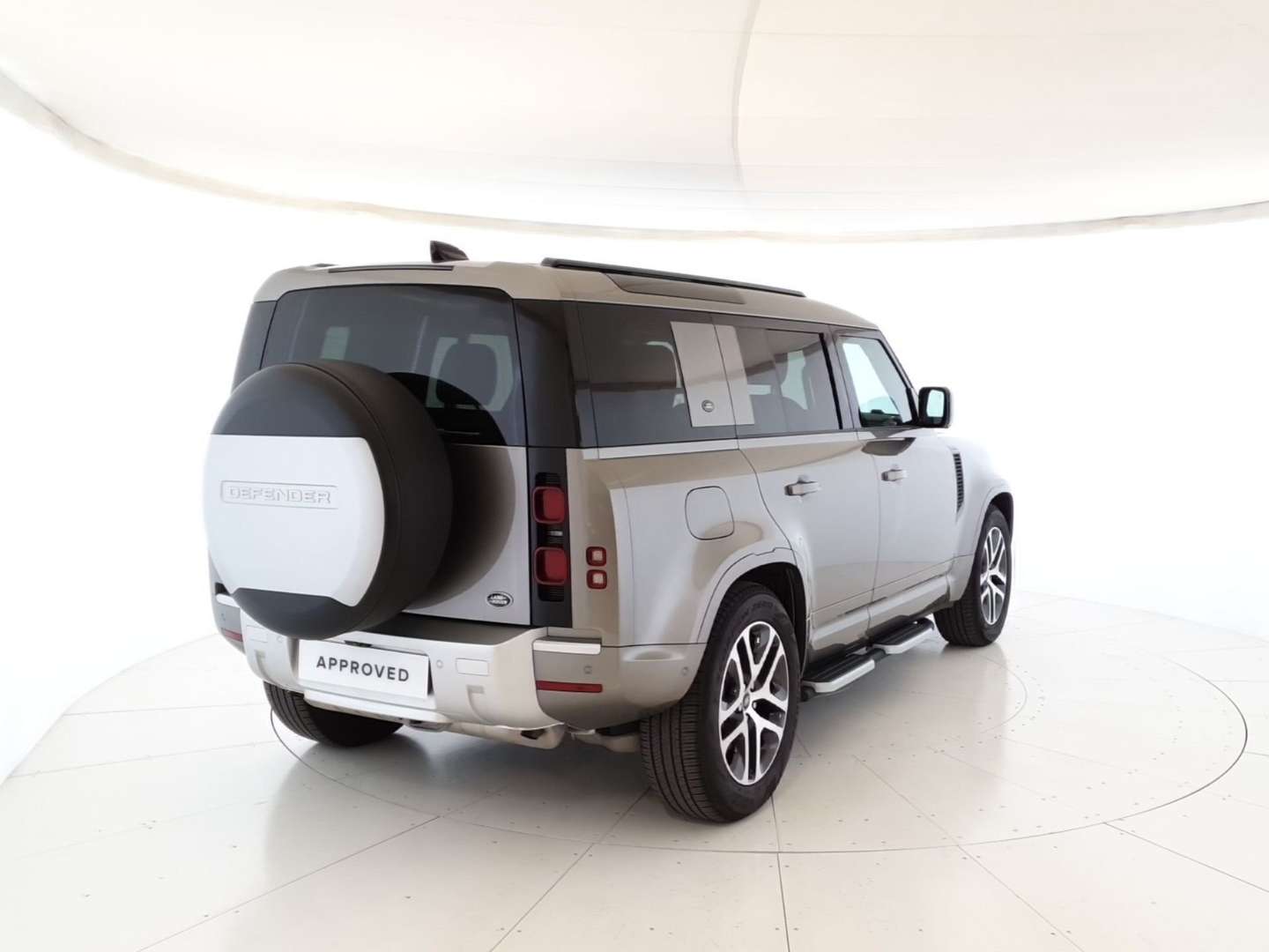 Land Rover Defender 110 XS P300e - 2023 - Joinsteer - #2