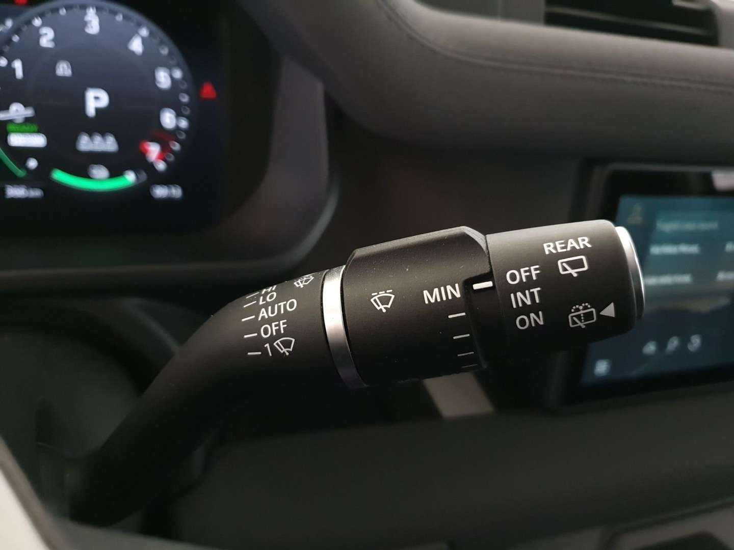 Land Rover Defender 110 XS P300e - 2023 - Joinsteer - #33